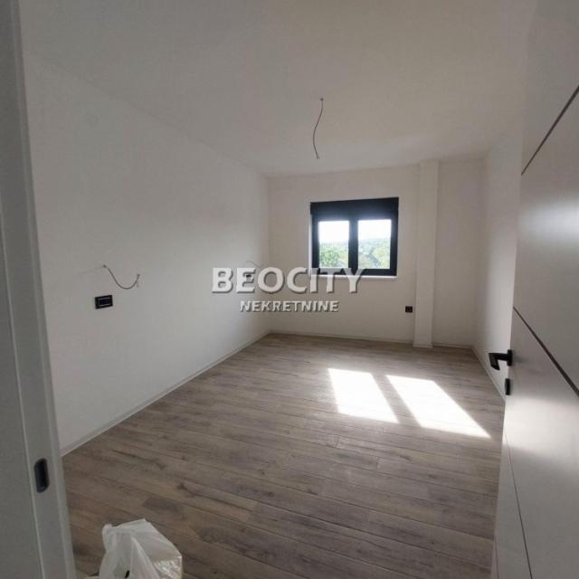 Novi Sad, Petrovaradin, Čajkovskog, 4. 0, 92m2, 123200EUR