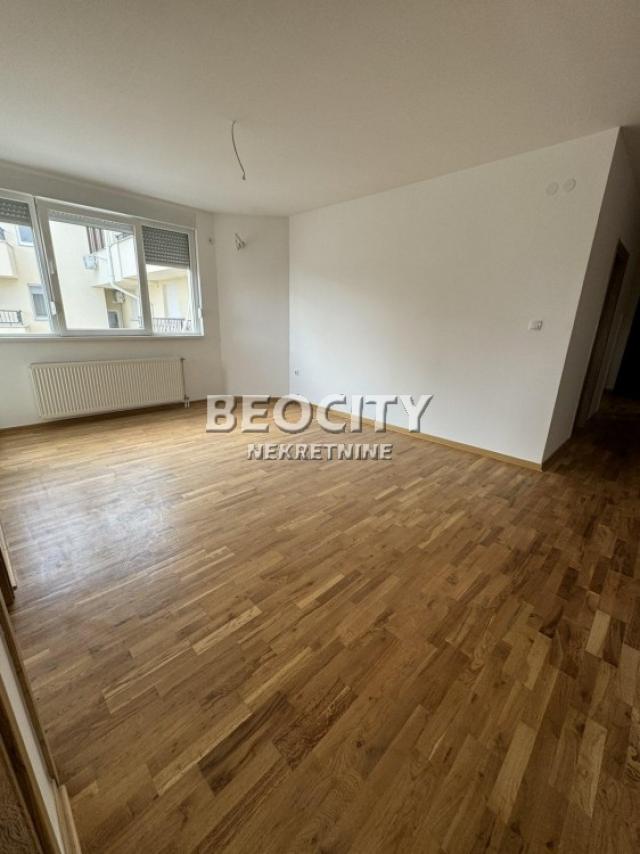 Novi Sad, Salajka, Branka Radičevića, 3. 5, 80m2, 160000EUR Nov odmah useljiv troiposoban stan u bli