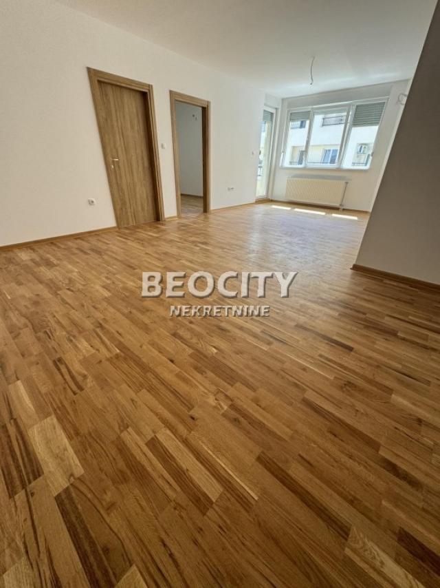 Novi Sad, Salajka, Branka Radičevića, 3. 5, 80m2, 160000EUR Nov odmah useljiv troiposoban stan u bli