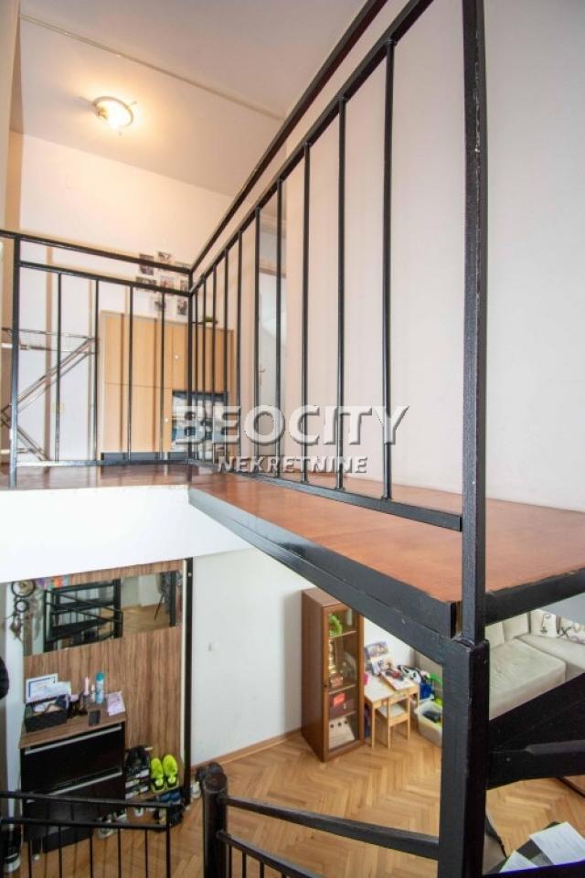 Voždovac, Braće Jerković, Radovana Simića Cige, 3. 0, 75m2, 110000EUR