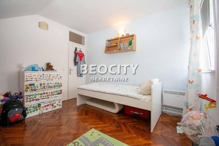 Voždovac, Braće Jerković, Radovana Simića Cige, 3. 0, 75m2, 110000EUR