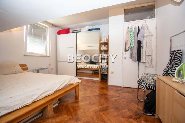 Voždovac, Braće Jerković, Radovana Simića Cige, 3. 0, 75m2, 110000EUR