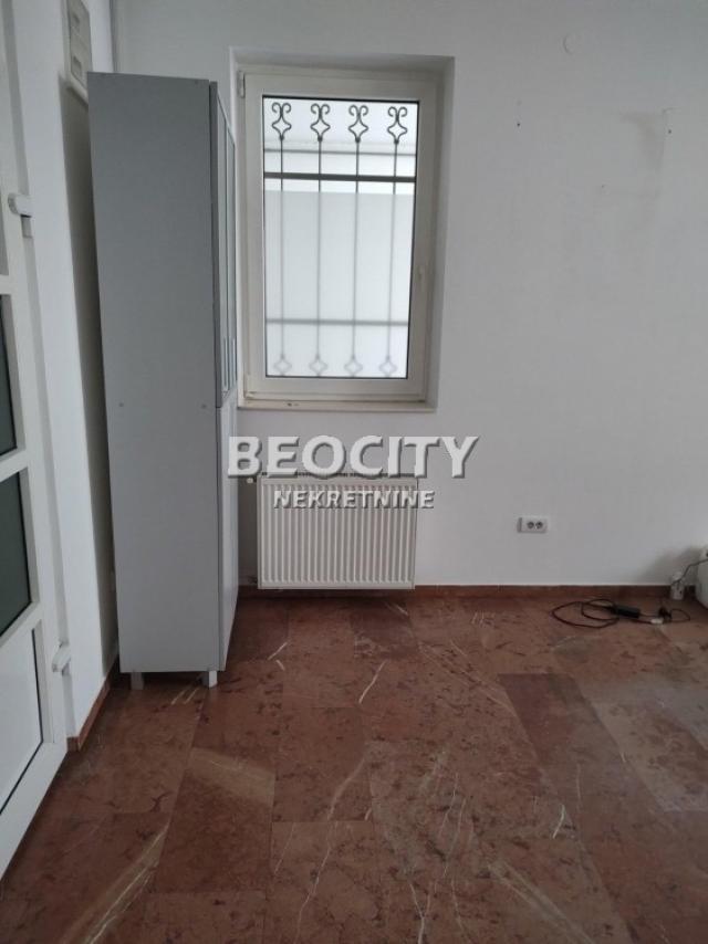 Novi Sad, Betanija, Branimira Ćosića, 3. 0, 113m2, 1400EUR