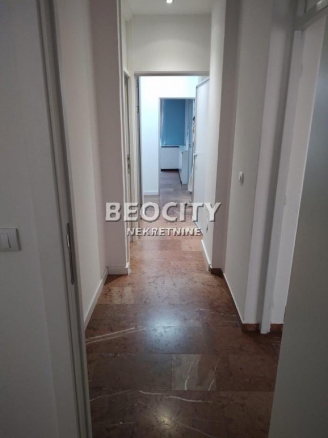 Novi Sad, Betanija, Branimira Ćosića, 3. 0, 113m2, 1400EUR