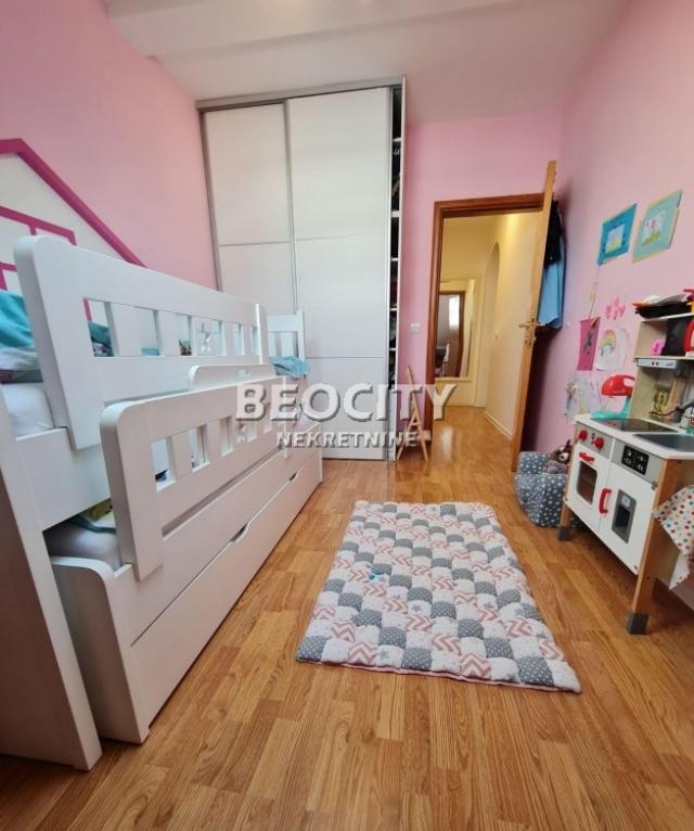 Novi Sad, Sajam, Trg 1. maja, 2. 0, 54m2, 130000EUR