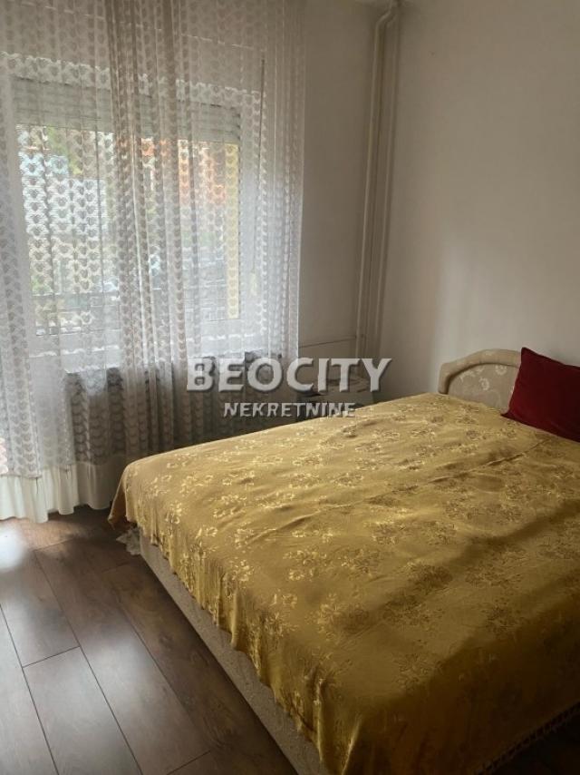 Rakovica, Centar, Vodice, 7. 0, 300m2, 280000EUR