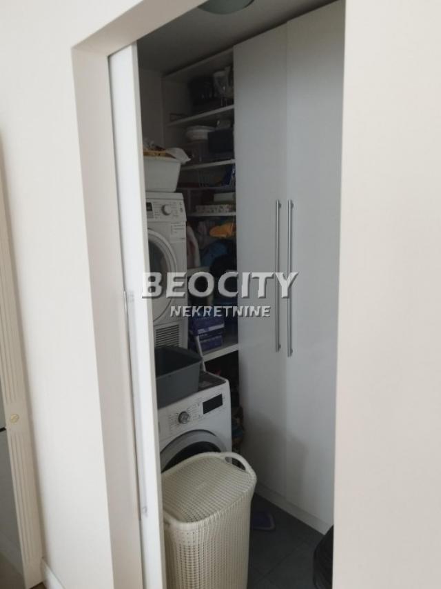 Novi Beograd, Blok 30, Bulevar Zorana Đinđića, 3. 0, 88m2, 346800EUR