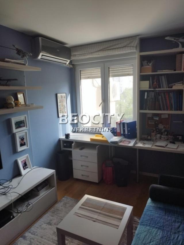 Novi Beograd, Blok 30, Bulevar Zorana Đinđića, 3. 0, 88m2, 346800EUR