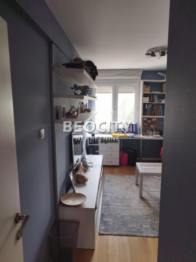 Novi Beograd, Blok 30, Bulevar Zorana Đinđića, 3. 0, 88m2, 346800EUR