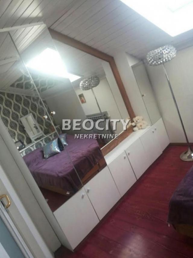 Zemun, Centar, Glavna, 4. 5, 143m2, 270000EUR