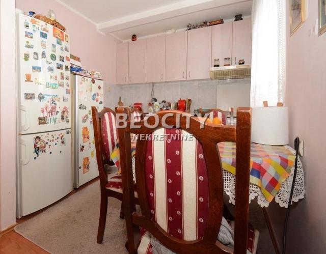 Čukarica, Bele vode, Leposave Vujošević, 4. 0, 90m2, 121600EUR