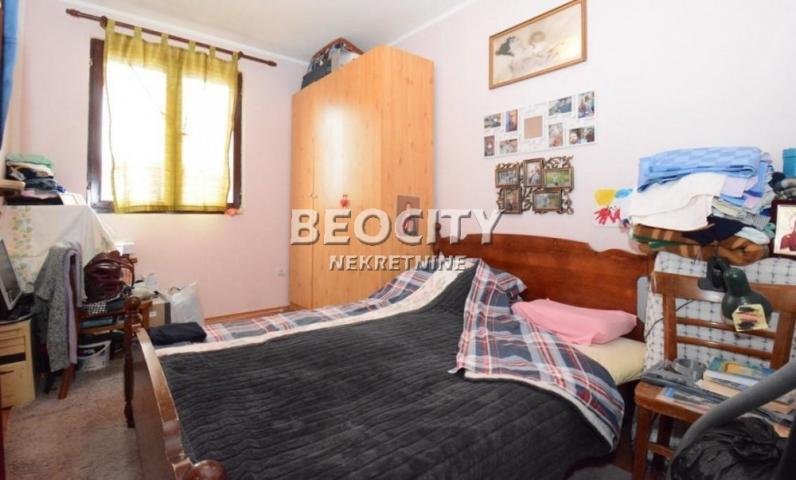 Čukarica, Bele vode, Leposave Vujošević, 4. 0, 90m2, 121600EUR