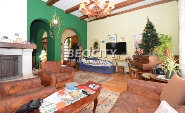 Zemun, Gornji grad, Bosanska, 5. 0, 280m2, 599000EUR