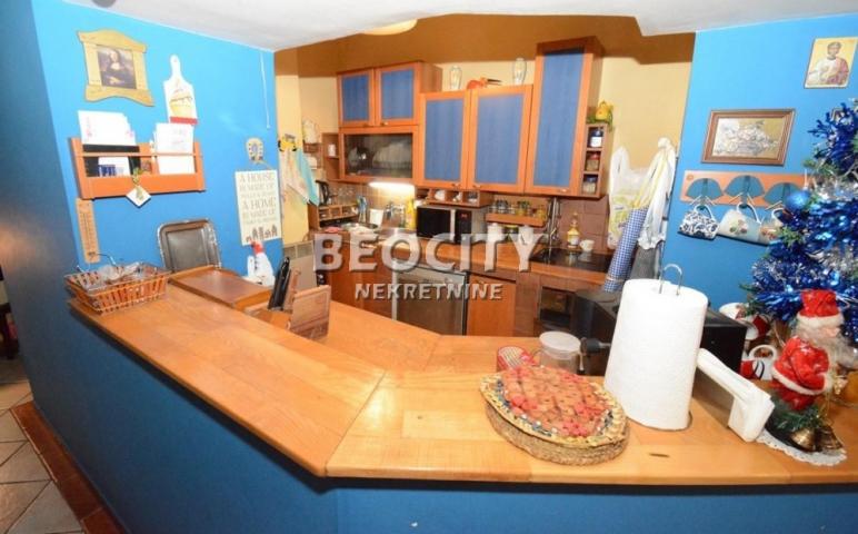 Zemun, Gornji grad, Bosanska, 5. 0, 280m2, 599000EUR