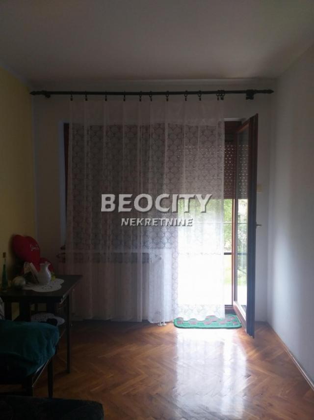 Novi Sad, Petrovaradin, Dinka Šimunovića, 5. 0, 295m2, 220000EUR