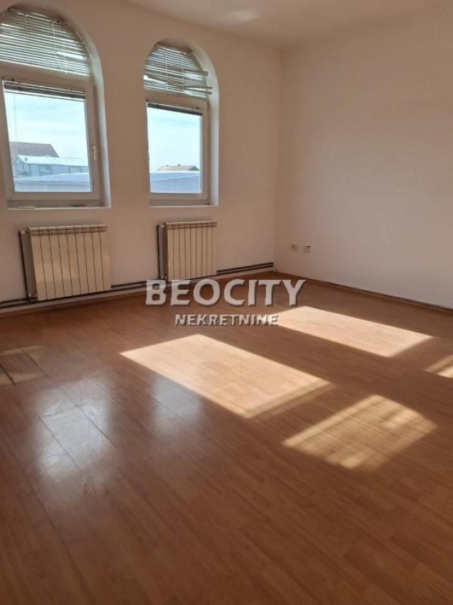 Zemun, Zemun polje, Autoput za Novi Sad, 6. 0, 150m2, 1500EUR