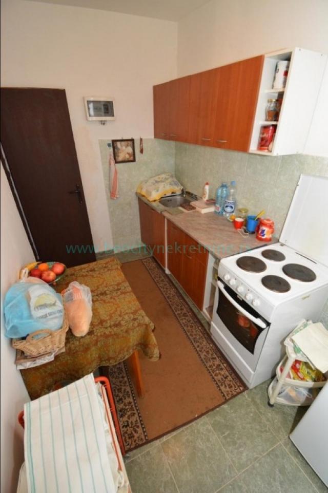 Voždovac, Pinosava, Nova 10 , 2. 0, 250m2, 200000EUR