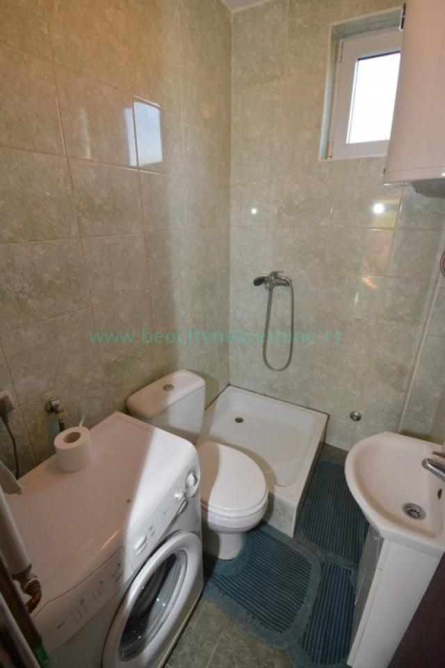 Voždovac, Pinosava, Nova 10 , 2. 0, 250m2, 200000EUR