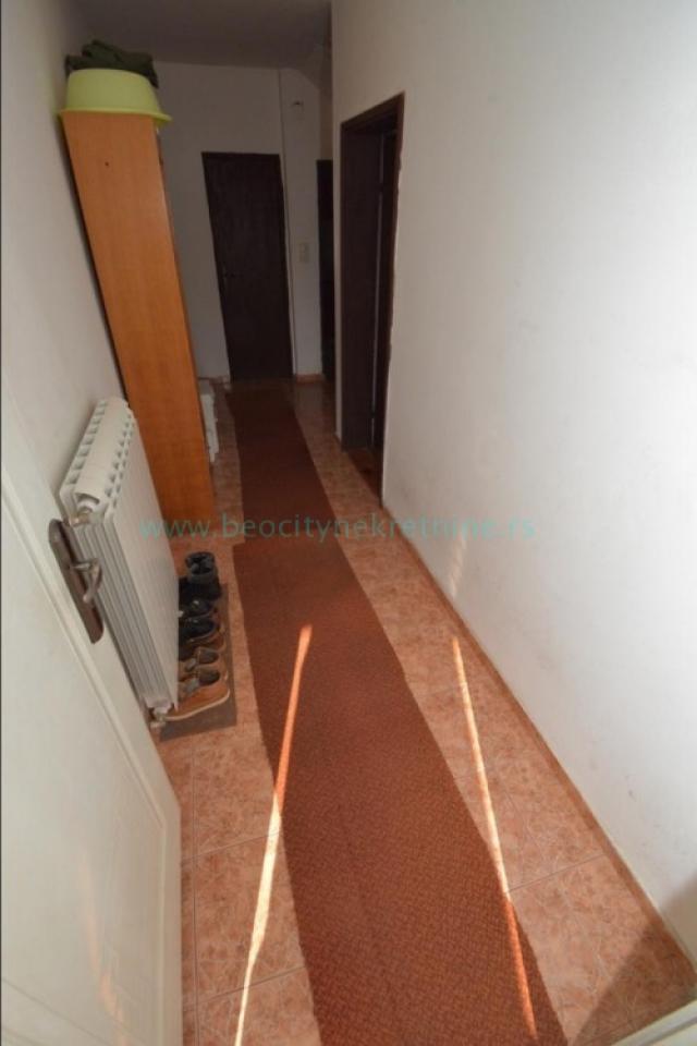 Voždovac, Pinosava, Nova 10 , 2. 0, 250m2, 200000EUR