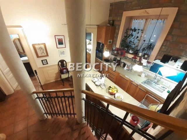 Voždovac, Medaković 3, , 5. 0, 340m2, 340000EUR