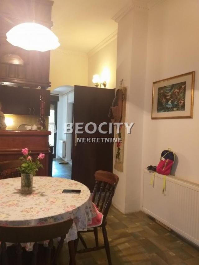 Novi Sad, Petrovaradin, Preradovićeva, 5. 0, 162m2, 200000EUR