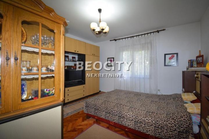 Barajevo, Glumčevo brdo, Vucinac, 13. 0, 770m2, 315000EUR