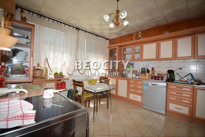 Barajevo, Glumčevo brdo, Vucinac, 13. 0, 770m2, 315000EUR