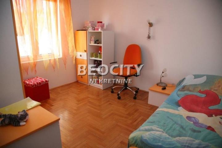 Tivat, Centar, Bradasevo, 12. 0, 519m2, 1326000EUR