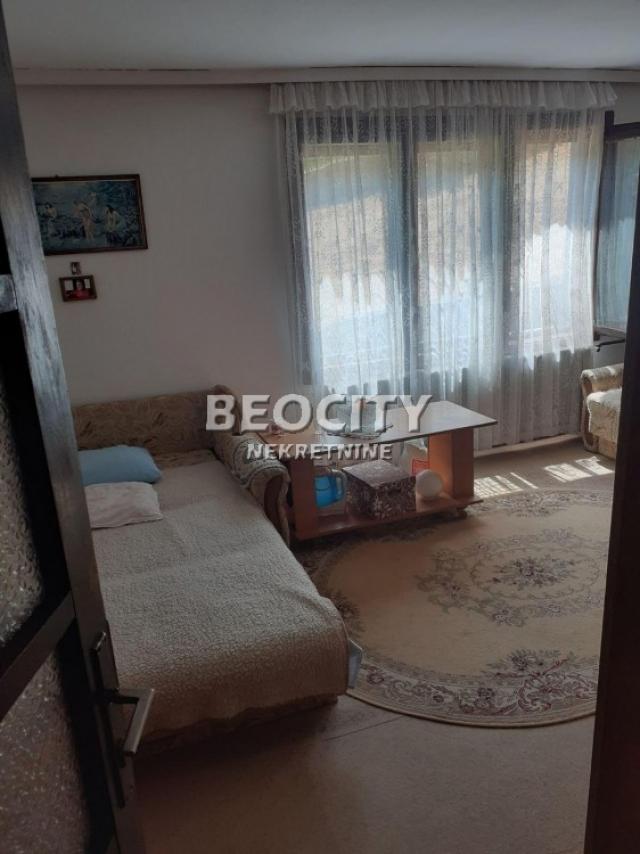 Grocka, Leštane, Kružni put, 6. 0, 130m2, 100000EUR