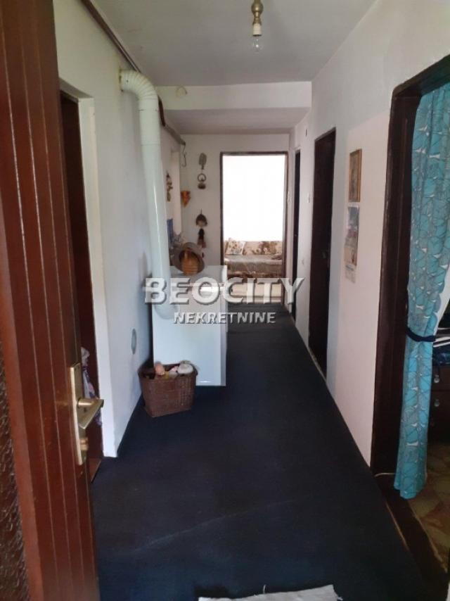 Grocka, Leštane, Kružni put, 6. 0, 130m2, 100000EUR