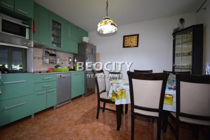 Mladenovac, Amerić, , 3. 0, 360m2, 380000EUR