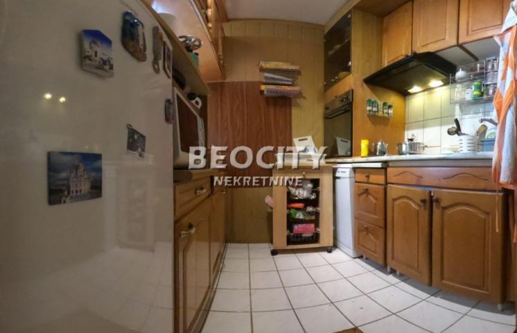 Novi Beograd, Stari Merkator, Palmira Toljatija, 2. 5, 54m2, 165000EUR