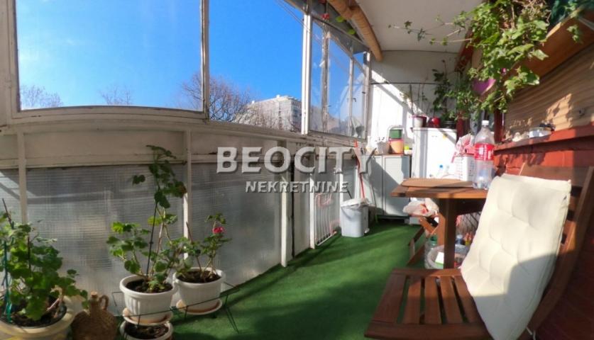 Novi Beograd, Stari Merkator, Palmira Toljatija, 2. 5, 54m2, 165000EUR