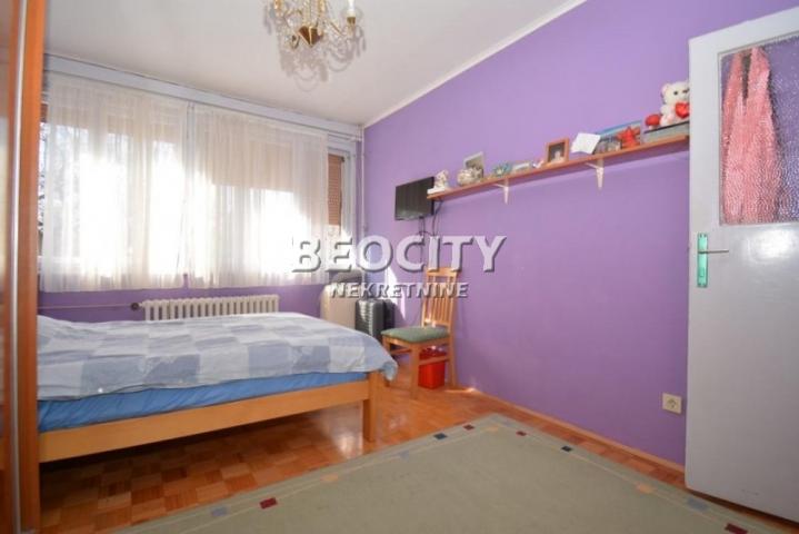 Novi Beograd, Stari Merkator, Palmira Toljatija, 2. 5, 54m2, 165000EUR