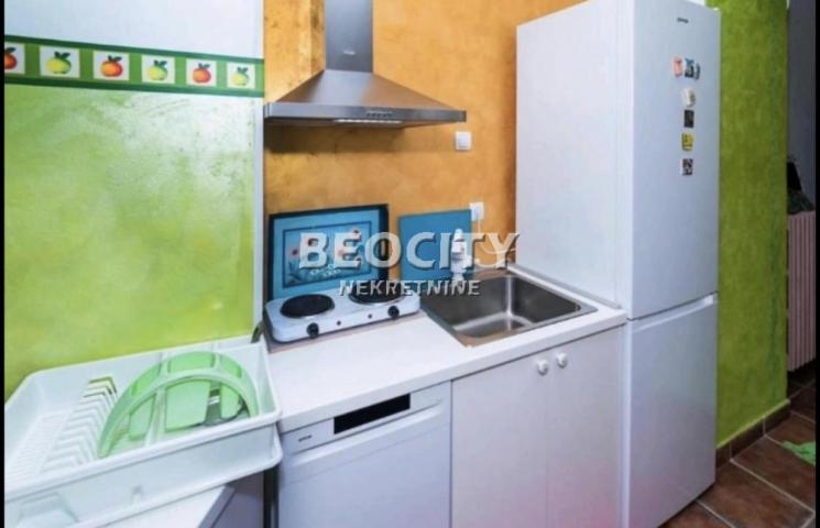 Novi Sad, Centar, Strazilovska, 3. 0, 61m2, 130000EUR