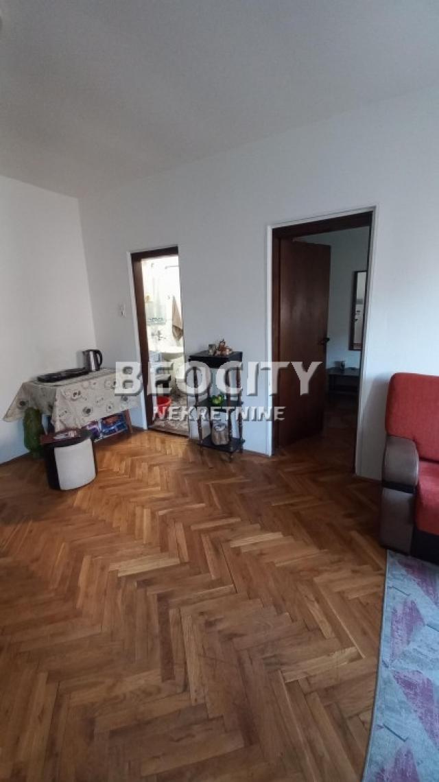 Novi Sad, Centar, Futoška, 1. 5, 34m2, 80000EUR