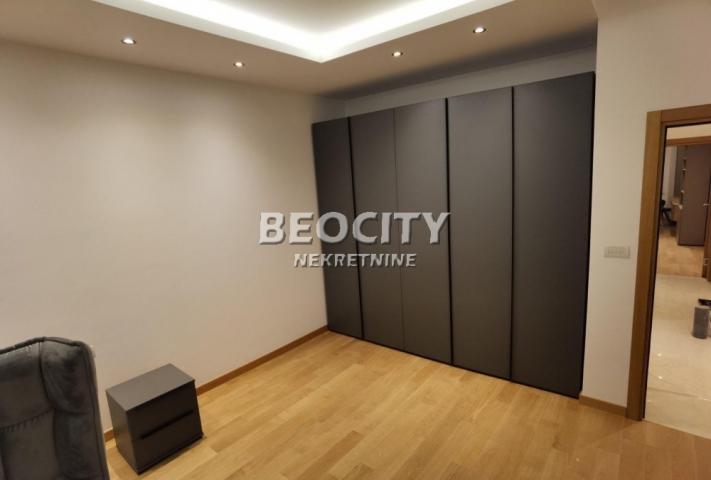 Vračar, Kalenić pijaca, , 4. 0, 180m2, 3500EUR