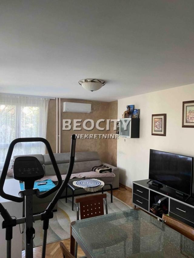 Zemun, Galenika, Svetozara Papića, 2. 5, 67m2, 175000EUR