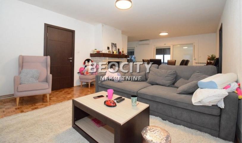 Barajevo, Meljak, Brastva jedinstva , 8. 0, 380m2, 920000EUR