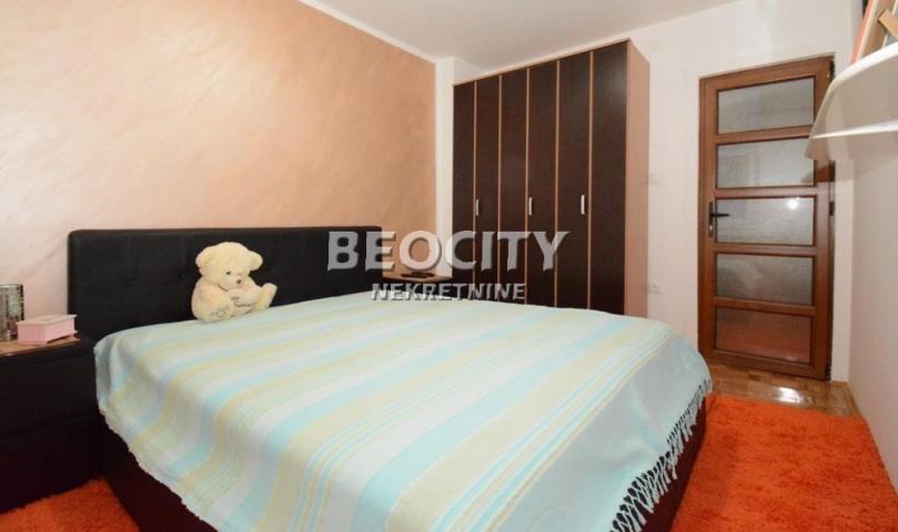 Barajevo, Meljak, Brastva jedinstva , 8. 0, 380m2, 920000EUR