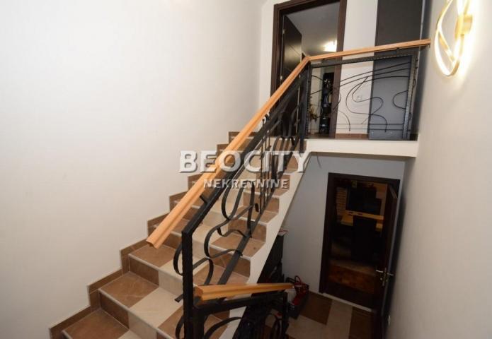 Barajevo, Meljak, Brastva jedinstva , 8. 0, 380m2, 920000EUR