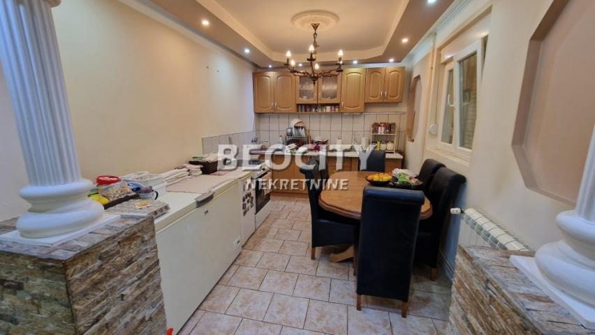 Zvezdara, Mali Mokri Lug, Rade Kondića, 5. 0, 250m2, 275000EUR