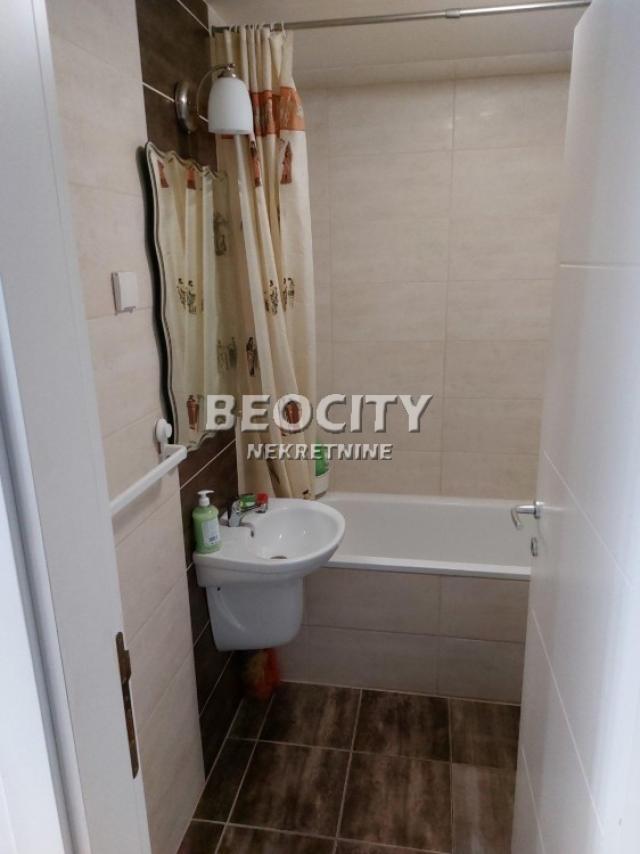 Novi Sad, Bulevar Evrope, Bulevar Evrope, 1. 5, 32m2, 92800EUR