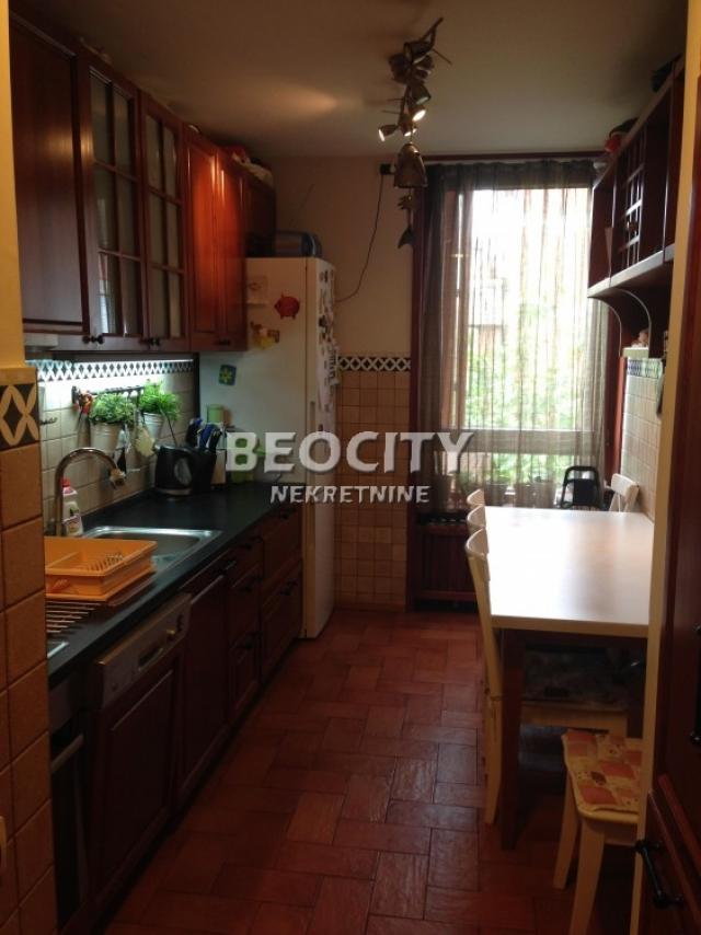 Vračar, Kalenić pijaca, Kursulina , 3. 5, 85m2, 320000EUR