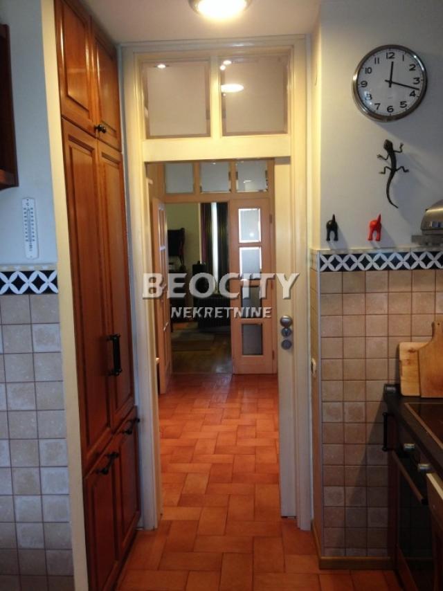 Vračar, Kalenić pijaca, Kursulina , 3. 5, 85m2, 320000EUR