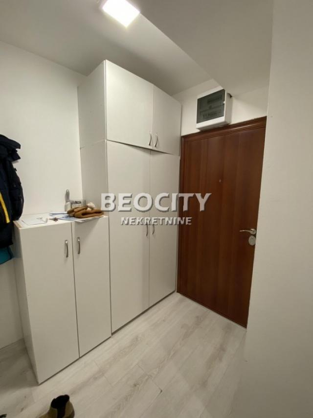 Novi Sad, Bulevar Evrope, Polgar Andresa , 1. 5, 37m2, 70000EUR