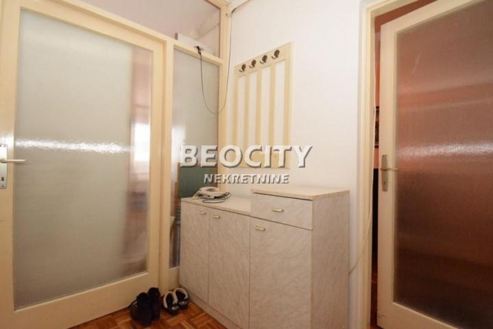 Novi Beograd, Bežanijska kosa, Ismeta Mujezinovića, 2. 0, 68m2, 140000EUR