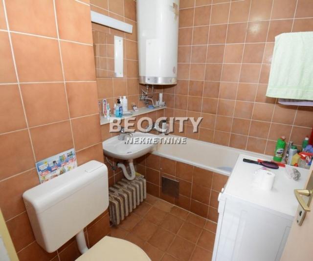 Novi Beograd, Bežanijska kosa, Ismeta Mujezinovića, 2. 0, 68m2, 140000EUR