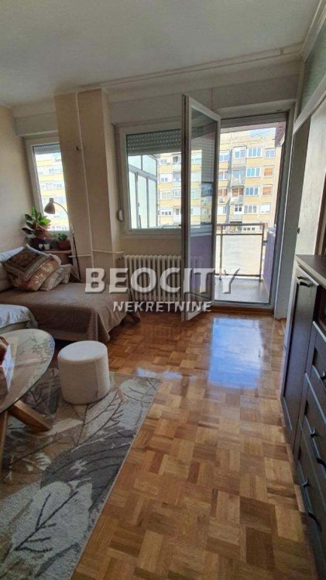 Novi Sad, Bulevar Oslobođenja, Bulevar oslobođenja, 3. 5, 75m2, 157500EUR