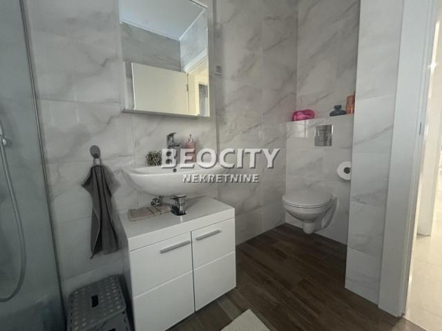 Novi Sad, Sajam, Bulevar kralja Petra I, 3. 0, 75m2, 194000EUR